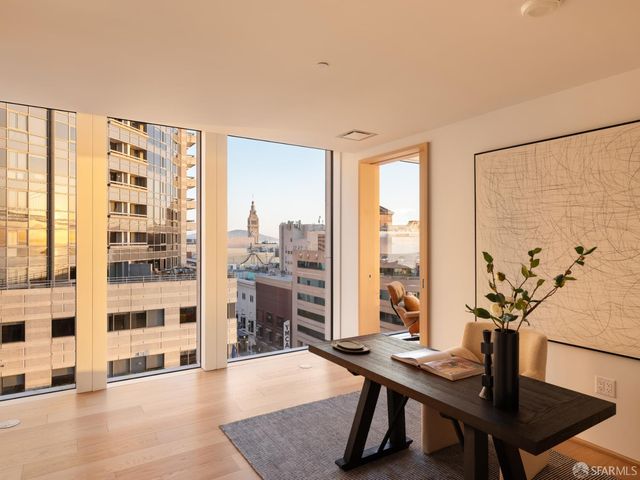 1 Steuart Lane 906, San Francisco, CA 94105