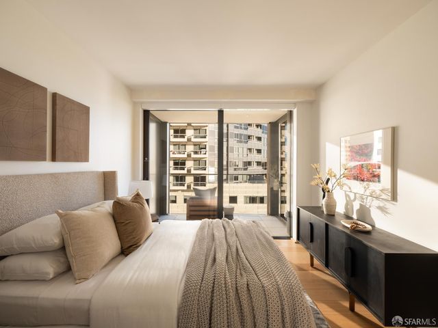 1 Steuart Lane 906, San Francisco, CA 94105