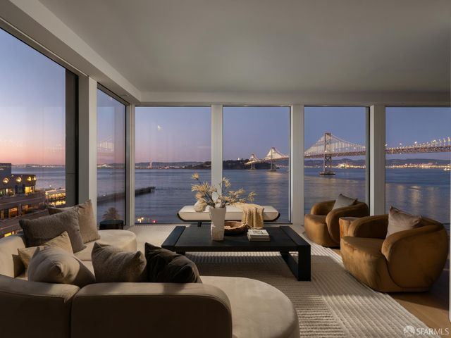 1 Steuart Lane 906, San Francisco, CA 94105