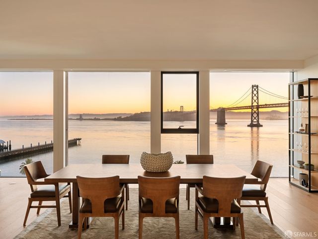 1 Steuart Lane 906, San Francisco, CA 94105
