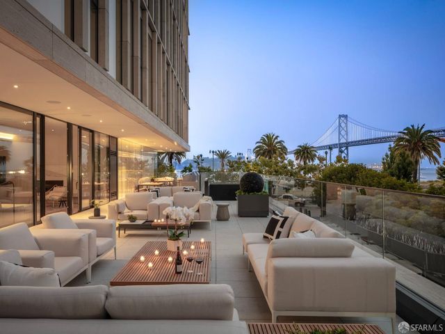 1 Steuart Lane 906, San Francisco, CA 94105