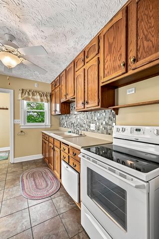 1703 S Shore Drive, Moline, IL 61265