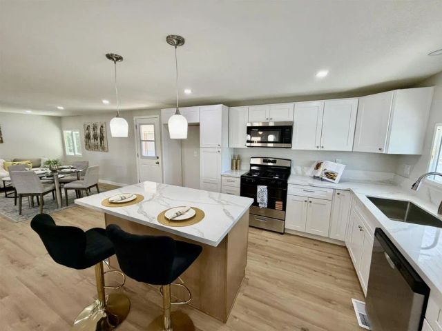 8301 Mission Gorge 233, Santee, CA 92071