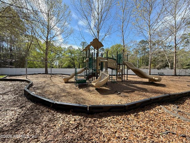 6105 MAGGIES Circle 113, Jacksonville, FL 32244