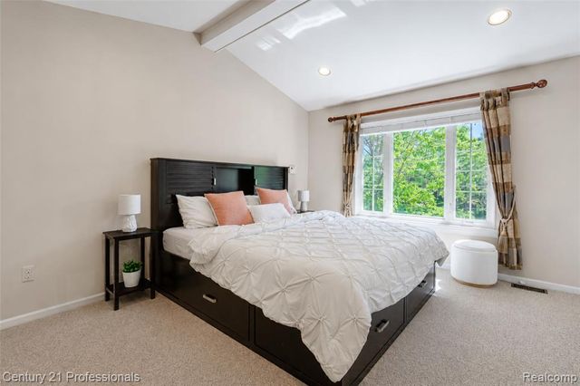 425 Cherry Grove Lane, Walled Lake, MI 48390
