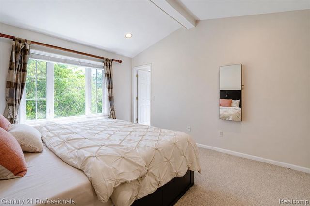 425 Cherry Grove Lane, Walled Lake, MI 48390