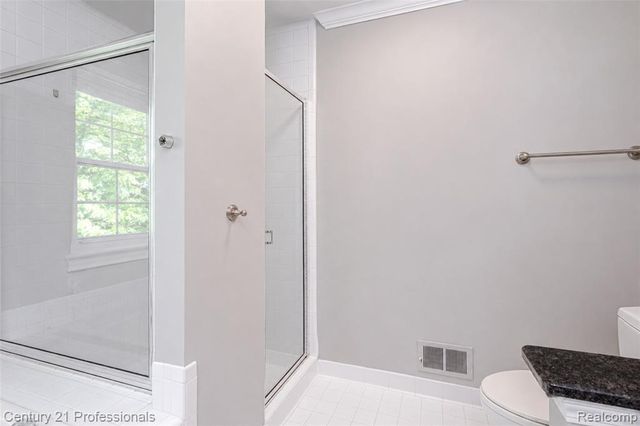 425 Cherry Grove Lane, Walled Lake, MI 48390