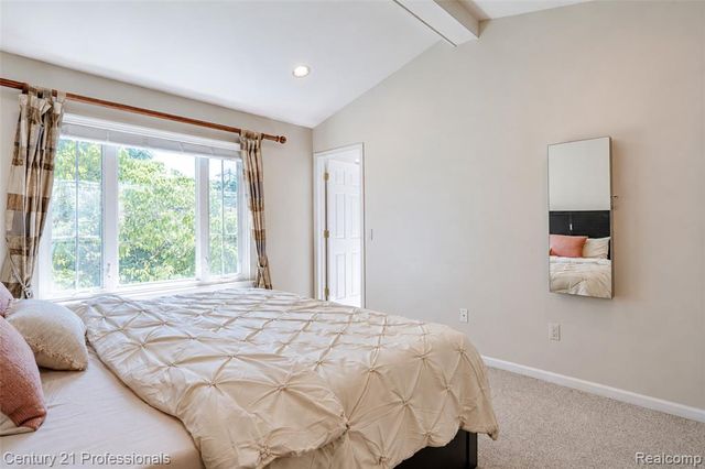 425 Cherry Grove Lane, Walled Lake, MI 48390