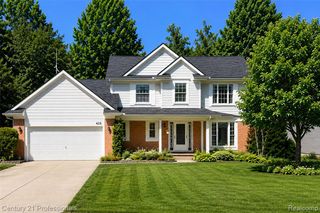 425 Cherry Grove Lane, Walled Lake, MI 48390