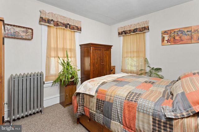 64 MAIN ST, Roebling, NJ 08554