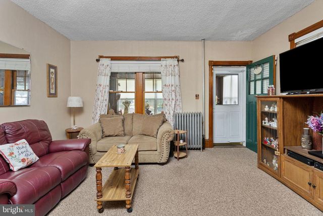 64 MAIN ST, Roebling, NJ 08554