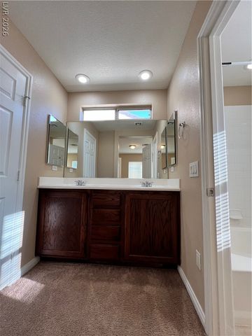 8237 Golden Flowers Street, Las Vegas, NV 89139