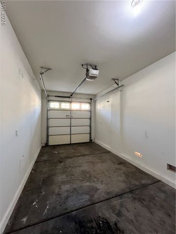 8237 Golden Flowers Street, Las Vegas, NV 89139