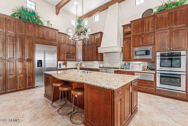 5619 E LIBBY Street, Scottsdale, AZ 85254