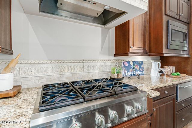 5619 E LIBBY Street, Scottsdale, AZ 85254