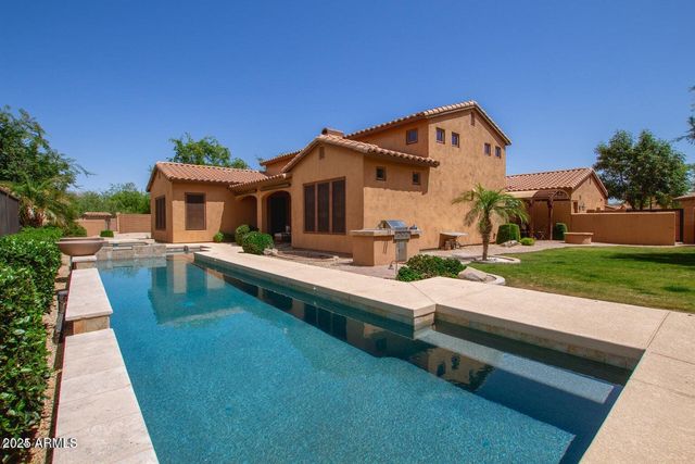 5619 E LIBBY Street, Scottsdale, AZ 85254
