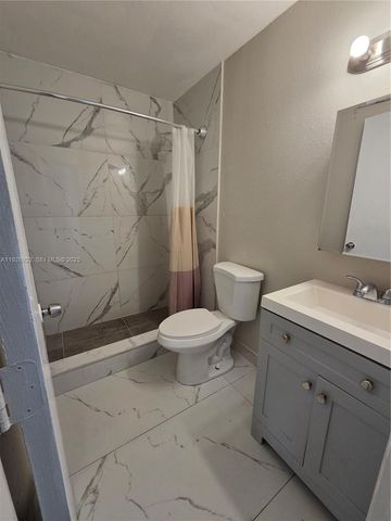 1333 S Dixie Hwy 222, Deerfield Beach, FL 33441