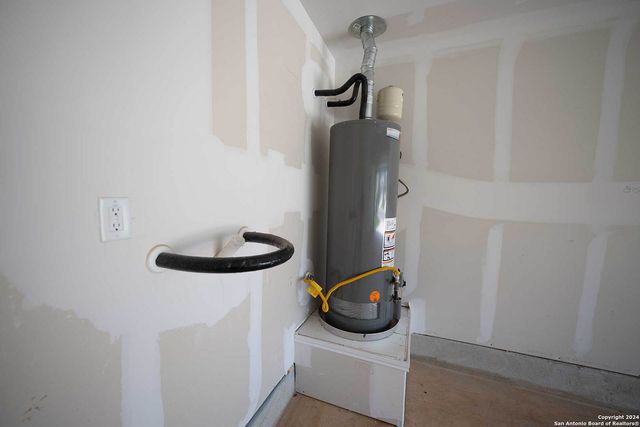 22623 Match Play, San Antonio, TX 78261