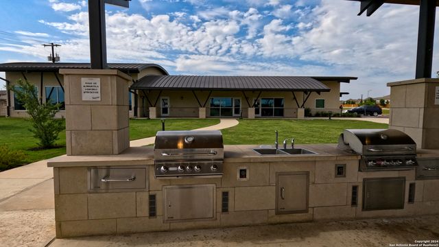 22623 Match Play, San Antonio, TX 78261