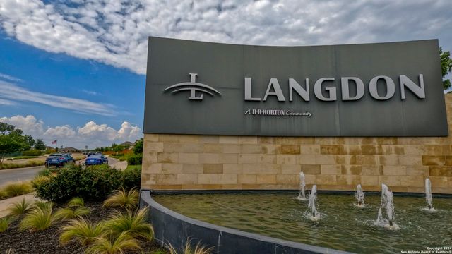 22623 Match Play, San Antonio, TX 78261