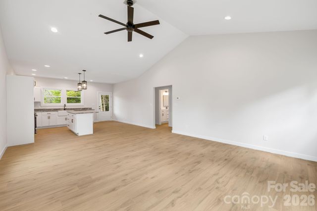 118 Dog Star Lane, Alexander, NC 28701