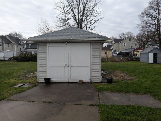 329 North Avenue, Shelby, NY 14103