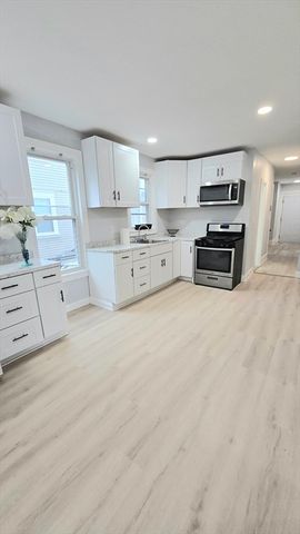 102-104 Robey St, Boston, MA 02125