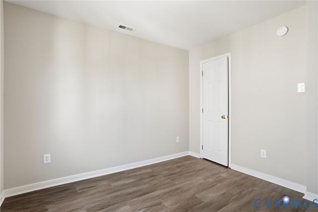 8283 Southern Watch Pl, Mechanicsville, VA 23111