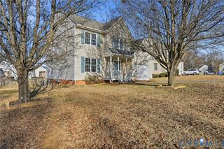 8283 Southern Watch Pl, Mechanicsville, VA 23111