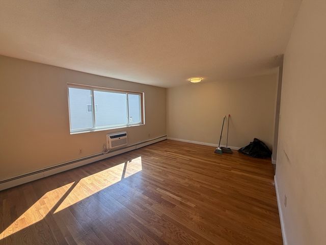12 Border St B3, Lynn, MA 01905