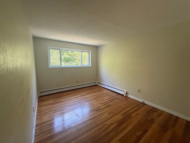 12 Border St B3, Lynn, MA 01905