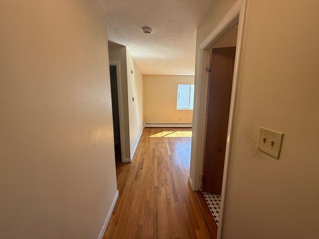 12 Border St B3, Lynn, MA 01905