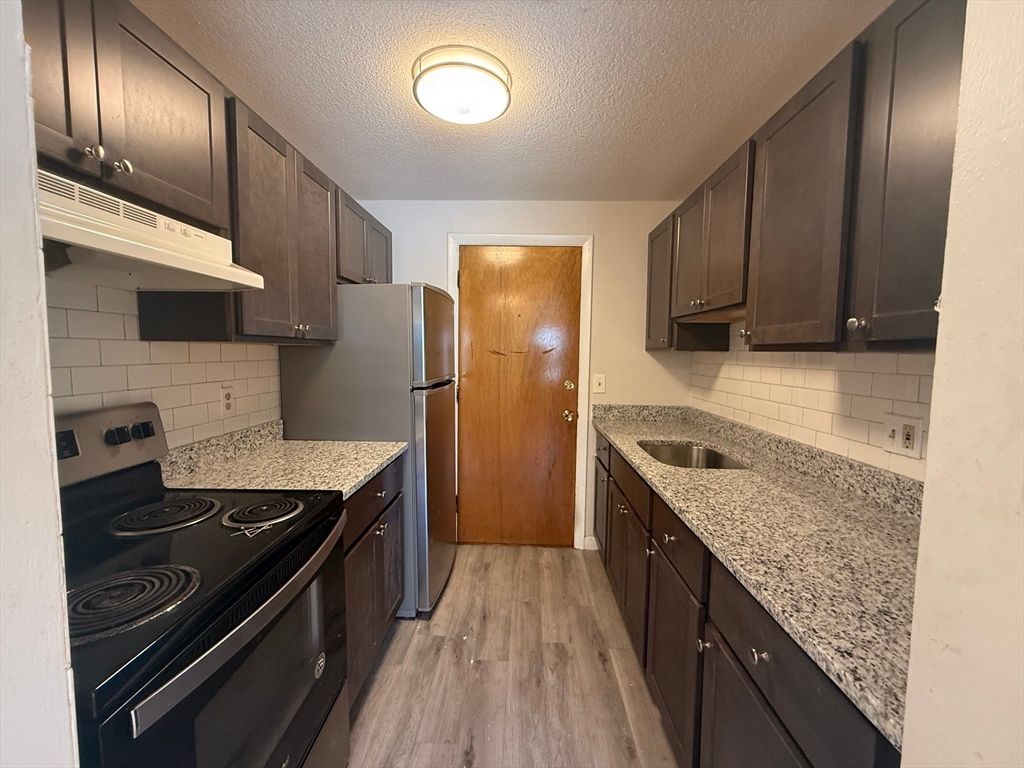 12 Border St B3, Lynn, MA 01905
