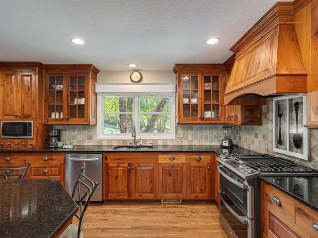 5137 Forest Road, Minnetonka, MN 55345