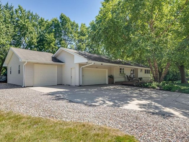 5137 Forest Road, Minnetonka, MN 55345