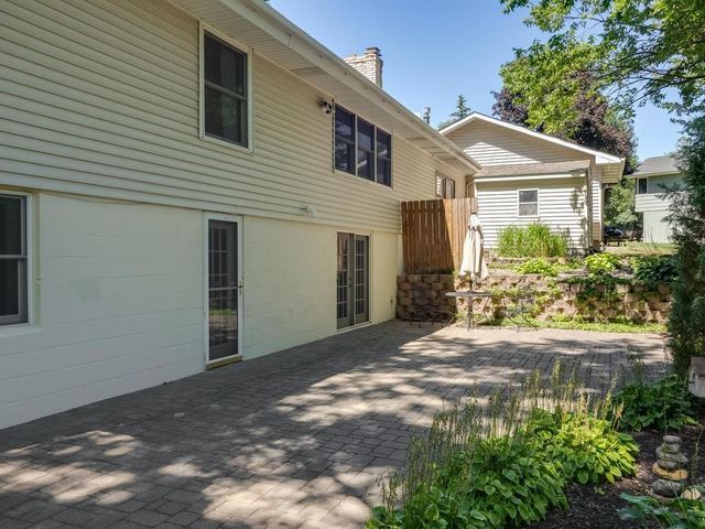 5137 Forest Road, Minnetonka, MN 55345