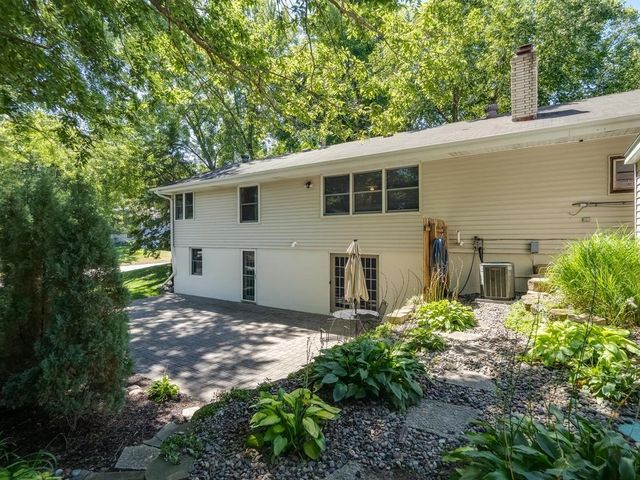 5137 Forest Road, Minnetonka, MN 55345