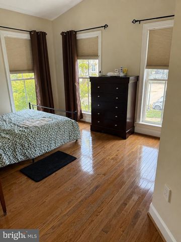 304 ROBENA WAY, Rockville, MD 20850