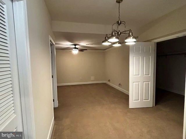 304 ROBENA WAY, Rockville, MD 20850