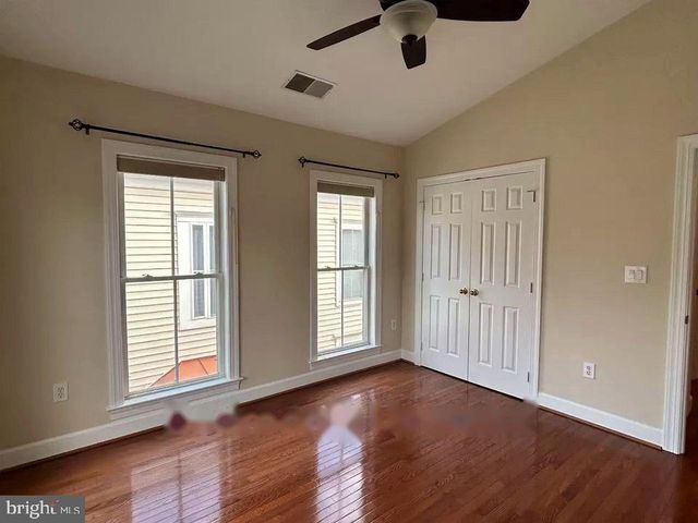 304 ROBENA WAY, Rockville, MD 20850