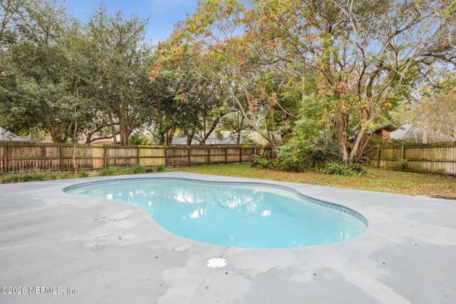 12094 DIVIDING OAKS Trail E, Jacksonville, FL 32223