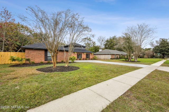 12094 DIVIDING OAKS Trail E, Jacksonville, FL 32223