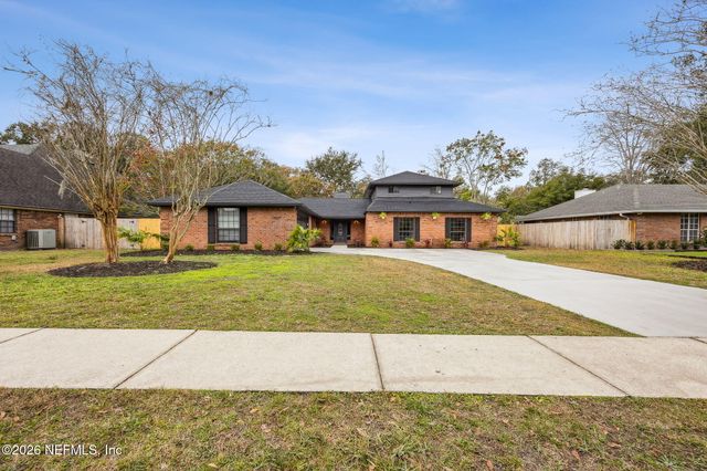 12094 DIVIDING OAKS Trail E, Jacksonville, FL 32223
