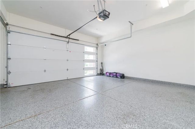 111 Swift, Irvine, CA 92618