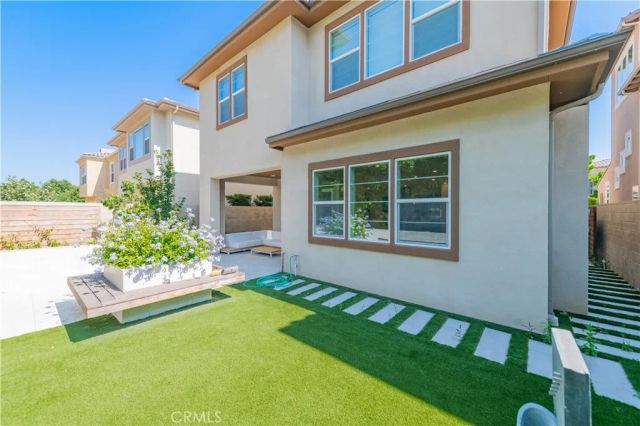 111 Swift, Irvine, CA 92618
