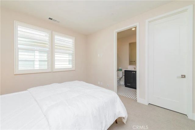 111 Swift, Irvine, CA 92618