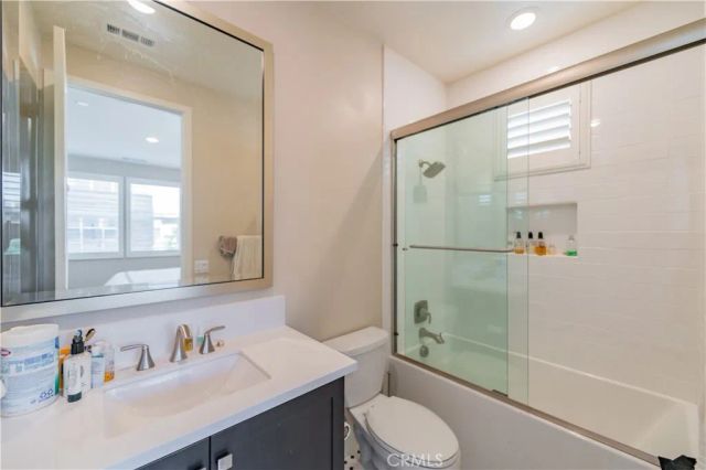 111 Swift, Irvine, CA 92618