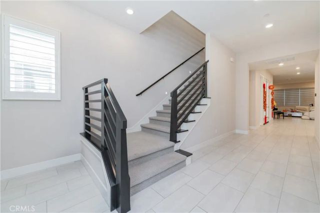 111 Swift, Irvine, CA 92618