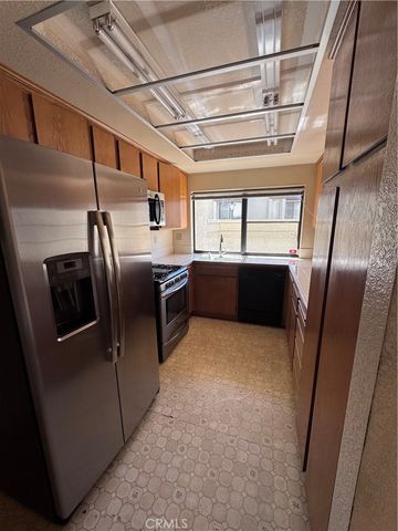 1496 Corte Hacienda, Upland, CA 91786