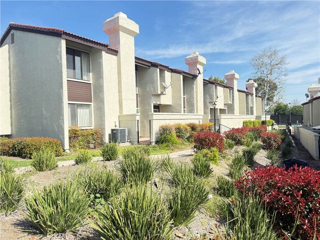 1496 Corte Hacienda, Upland, CA 91786